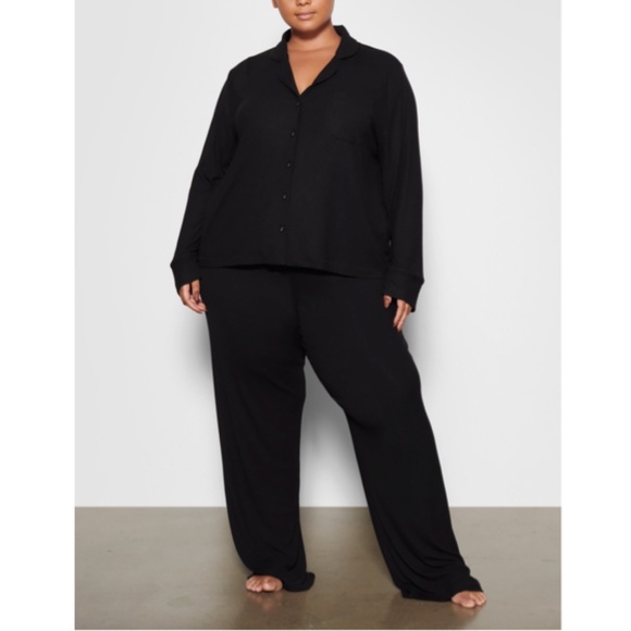 SKIMS Other - SKIMS Soft Lounge Sleep Set